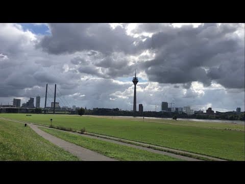 Düsseldorf Autumn 🍂 Rhein river walk