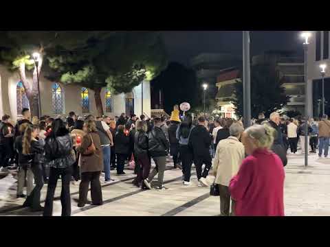 2026: Thousands Walk in Silence… 🇬🇷 (Greek Good Friday Ritual